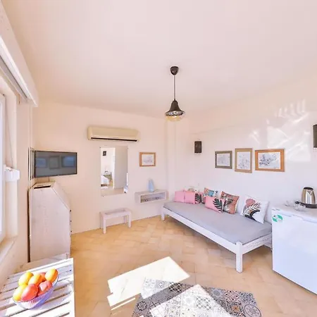 Tuebin Kueltuer Evi Hotel