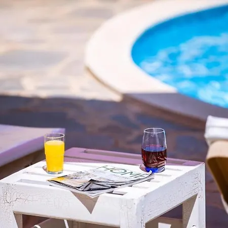 Hotel Tuebin Kueltuer Evi Antalya